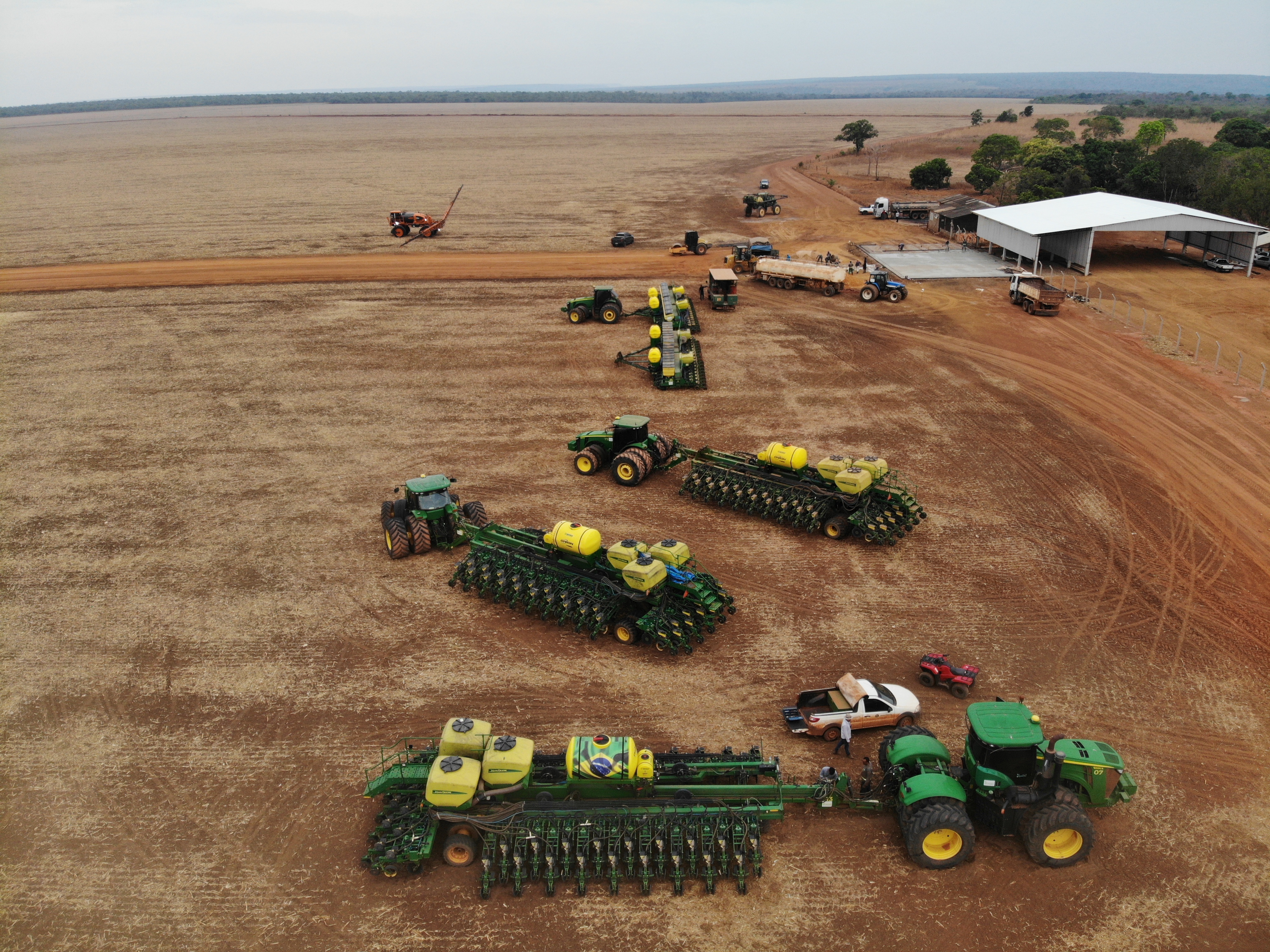 Campo agrícola Bentevi